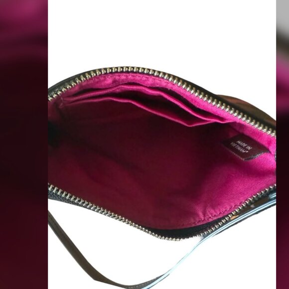 COACH NEW Cranberry Ocelot Animal Print Zippered Wristlet - Picture 6 of 7